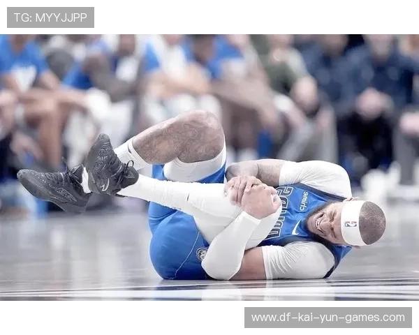 独行侠前场告急：戴维斯连续缺阵、加福德伤退，独行侠德国球员